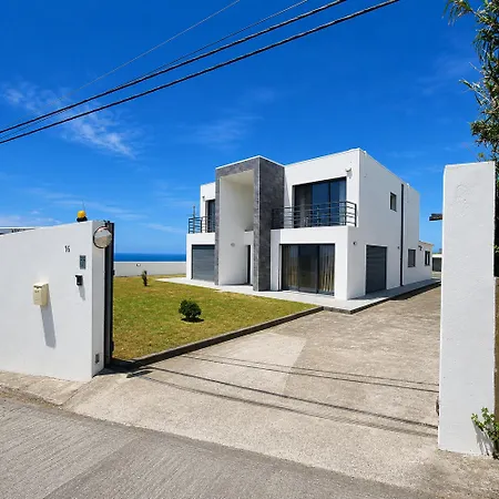 Casa Santi Ferraria Azores